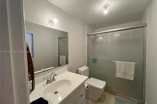 7405 SW 79th Ct, Miami, FL 33143 - Photo 20