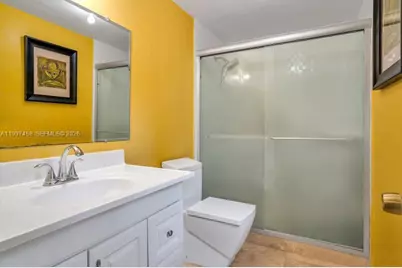 7405 SW 79th Ct, Miami, FL 33143 - Photo 12