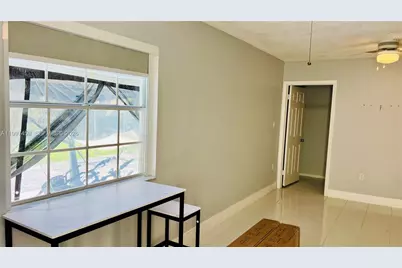18901 NW 77th Ct, Hialeah, FL 33015 - Photo 22