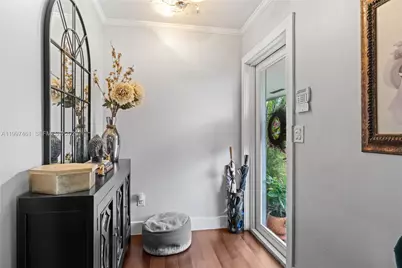 9451 SW 61st St, Miami, FL 33173 - Photo 6