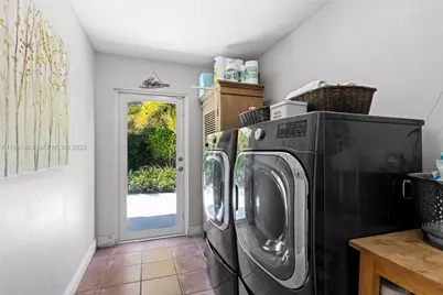 9451 SW 61st St, Miami, FL 33173 - Photo 36