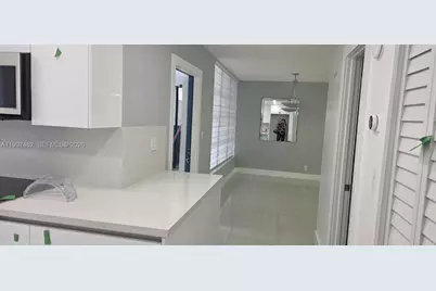 6901 Cypress Rd #B17, Plantation, FL 33317 - Photo 8