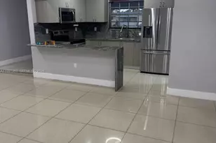 7541 Miramar Pkwy, Miramar, FL 33023 - Photo 4