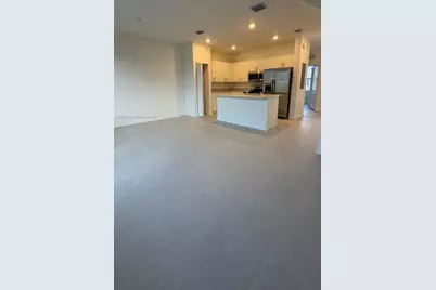 1077 SE 2nd Ter #1077, Florida City, FL 33034 - Photo 10