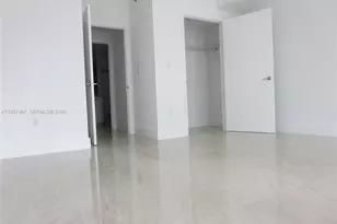 500 Brickell Ave, Miami, FL 33131 - Photo 16