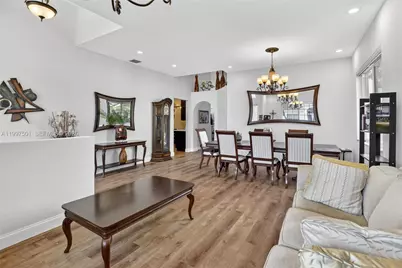 16307 NW 17th Ct, Pembroke Pines, FL 33028 - Photo 6
