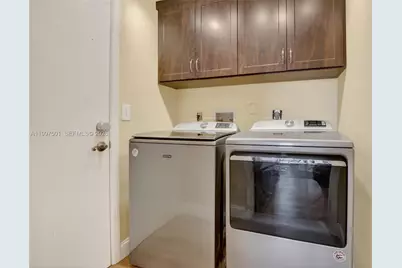 16307 NW 17th Ct, Pembroke Pines, FL 33028 - Photo 14