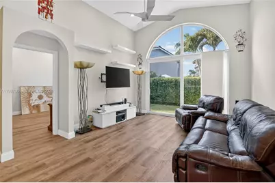 16307 NW 17th Ct, Pembroke Pines, FL 33028 - Photo 8
