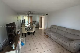 1825 W 44th Pl, Hialeah, FL 33012 - Photo 2