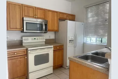969 Abaco Ln, Riviera Beach, FL 33404 - Photo 2