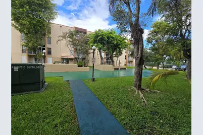 4845 NW 7th St #309-5, Miami, FL 33126 - Photo 32