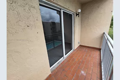 4845 NW 7th St #309-5, Miami, FL 33126 - Photo 30