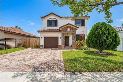 13319 SW 268th Ter, Homestead, FL 33032 - Photo 2