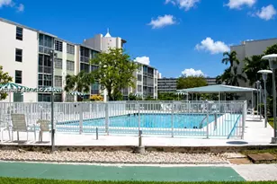 1780 NE 191st St, Miami, FL 33179 - Photo 8