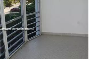 1780 NE 191st St, Miami, FL 33179 - Photo 8