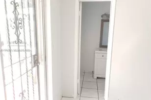 3040 SW 77th Ct, Miami, FL 33155 - Photo 10