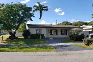 3040 SW 77th Ct, Miami, FL 33155 - Photo 2