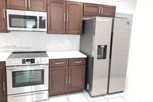 3040 SW 77th Ct, Miami, FL 33155 - Photo 12