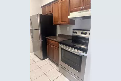 1851 NW 96th Ter #6F, Pembroke Pines, FL 33024 - Photo 2