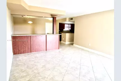 9375 Fontainebleau Blvd #L317, Miami, FL 33172 - Photo 8