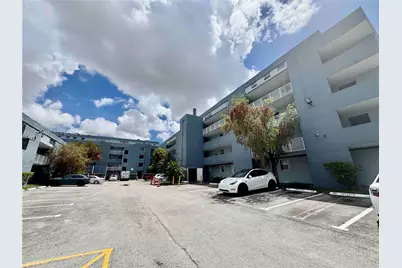 9375 Fontainebleau Blvd #L317, Miami, FL 33172 - Photo 32