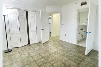 511 NW 82nd Ave #407, Miami, FL 33126 - Photo 6