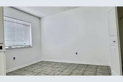 511 NW 82nd Ave #407, Miami, FL 33126 - Photo 8