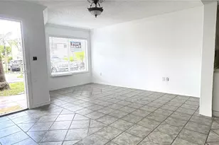 511 NW 82nd Ave, Miami, FL 33126 - Photo 4