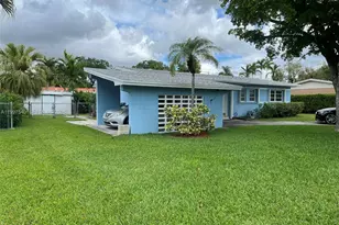9775 SW 78th St, Miami, FL 33173 - Photo 2