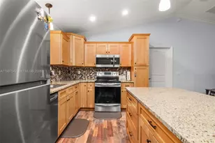 112 Bimini St NE, Lake Placid, FL 33852 - Photo 12