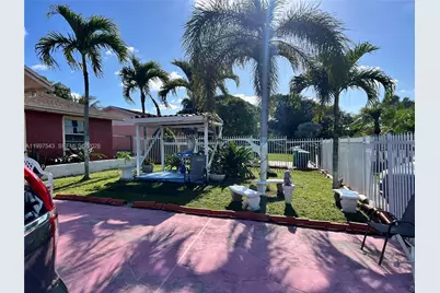 13256 SW 265th Terr, Homestead, FL 33032 - Photo 2