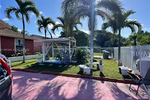 13256 SW 265th Terrace, Homestead, FL 33032 - Photo 2