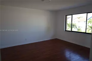 2385 NE 171 St, North Miami Beach, FL 33160 - Photo 10