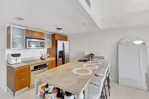 185 SW 7th St, Miami, FL 33130 - Photo 12