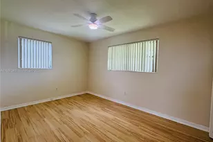 8791 NW 12th St, Pembroke Pines, FL 33024 - Photo 14