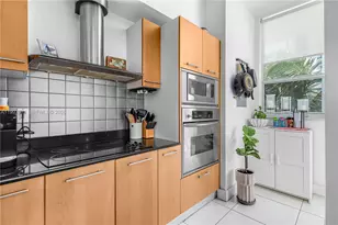 5970 Indian Creek Dr, Miami Beach, FL 33140 - Photo 10