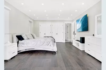 621 E Tropical Way, Plantation, FL 33317 - Photo 26