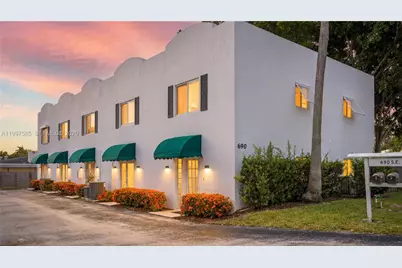 690 SE 23rd Ave #4, Pompano Beach, FL 33062 - Photo 32