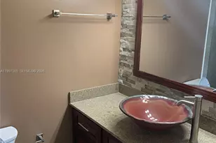 690 SE 23rd Ave, Pompano Beach, FL 33062 - Photo 16