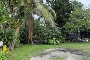 2953 SW 17th St, Miami, FL 33145 - Photo 14