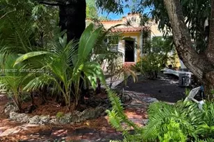 2953 SW 17th St, Miami, FL 33145 - Photo 6