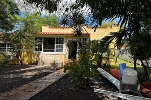 2953 SW 17th St, Miami, FL 33145 - Photo 8