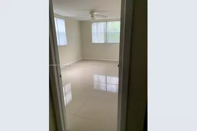 8353 Lake Dr #301, Doral, FL 33166 - Photo 12