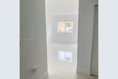 17348 NW 74th Ave #101, Hialeah, FL 33015 - Photo 2