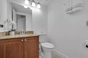 2333 Brickell Ave, Miami, FL 33129 - Photo 22