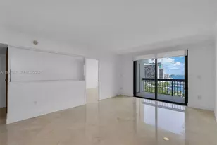2333 Brickell Ave, Miami, FL 33129 - Photo 10