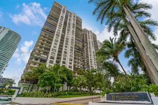 2333 Brickell Ave, Miami, FL 33129 - Photo 30
