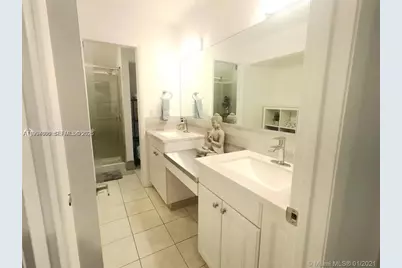 8243 NW 8th Ct #1, Plantation, FL 33324 - Photo 14