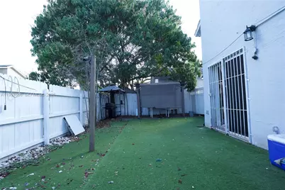 18499 NW 52nd Path, Miami Gardens, FL 33055 - Photo 22