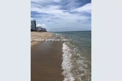 1900 S Ocean Blvd #11E, Lauderdale by the Sea, FL 33062 - Photo 1